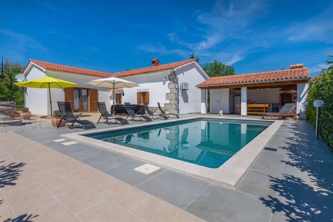 105 M² Villa ∙ 3 Schlafzimmer ∙ 6 Gäste - Rabac