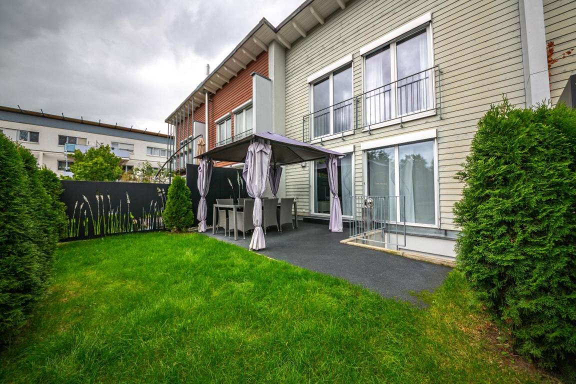 110 M² Ferienhaus ∙ 3 Schlafzimmer ∙ 5 Gäste - Hechingen