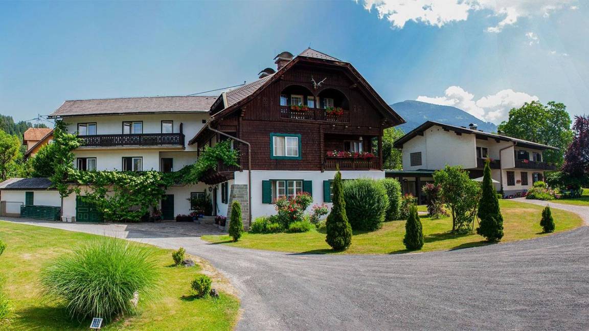 45 M² Ferienwohnung ∙ 2 Schlafzimmer ∙ 3 Gäste - Spittal an der Drau