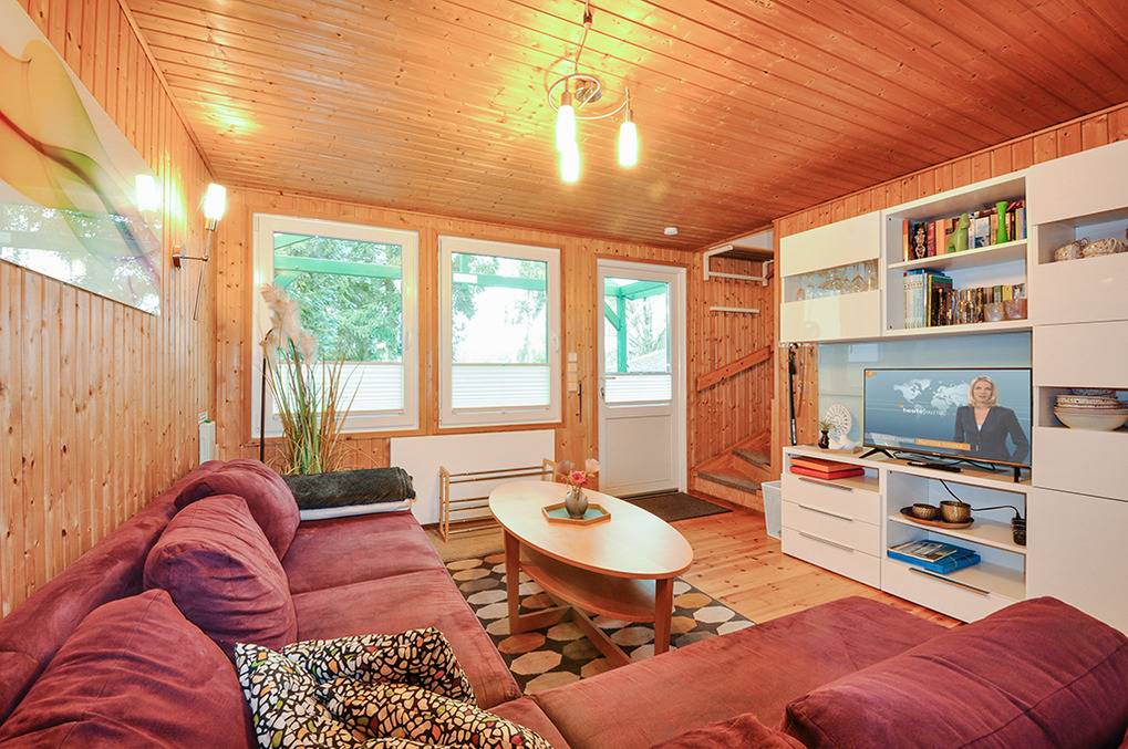 70 m² Ferienhaus ∙ 2 Schlafzimmer ∙ 5 Gäste – Bild 3