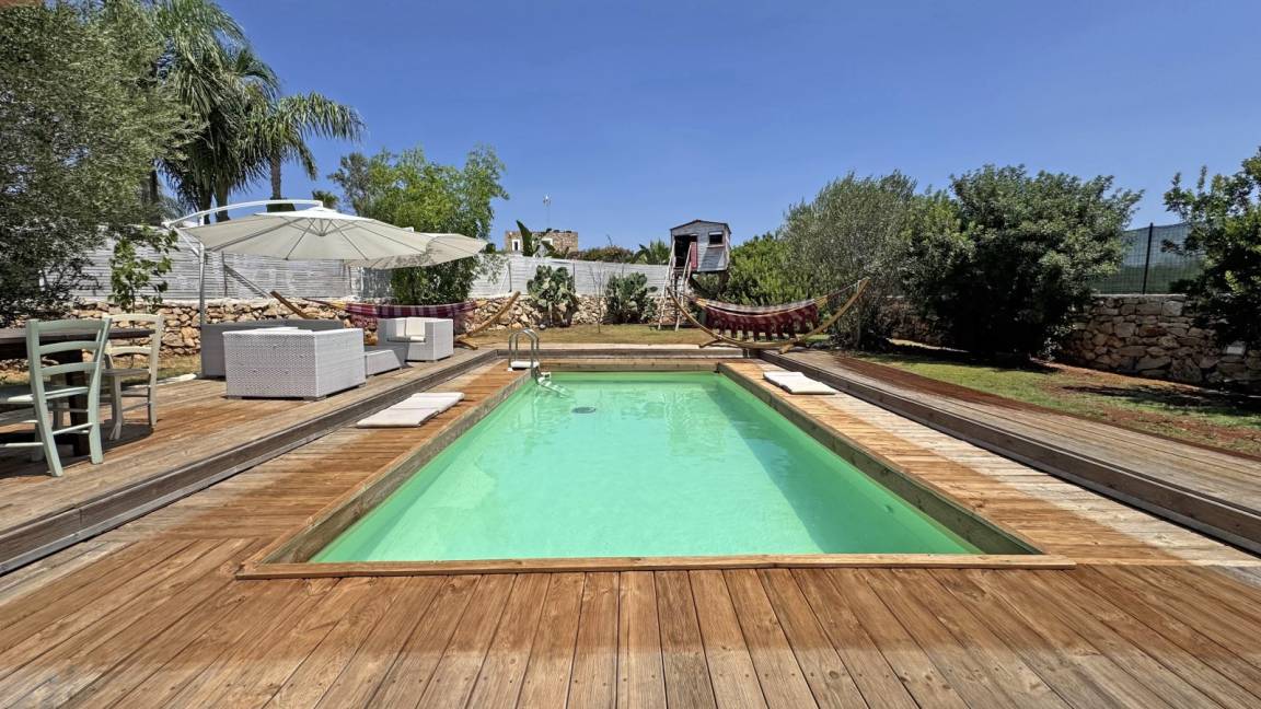 170 M² Villa ∙ 4 Chambres ∙ 10 Personnes - Racale