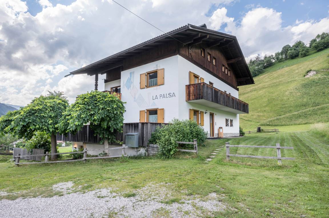 50 M² Apartment ∙ 2 Bedrooms ∙ 4 Guests - Bruneck