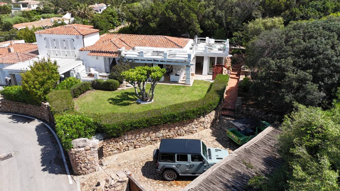 200 M² Villa ∙ 4 Chambres ∙ 8 Personnes - Arzachena