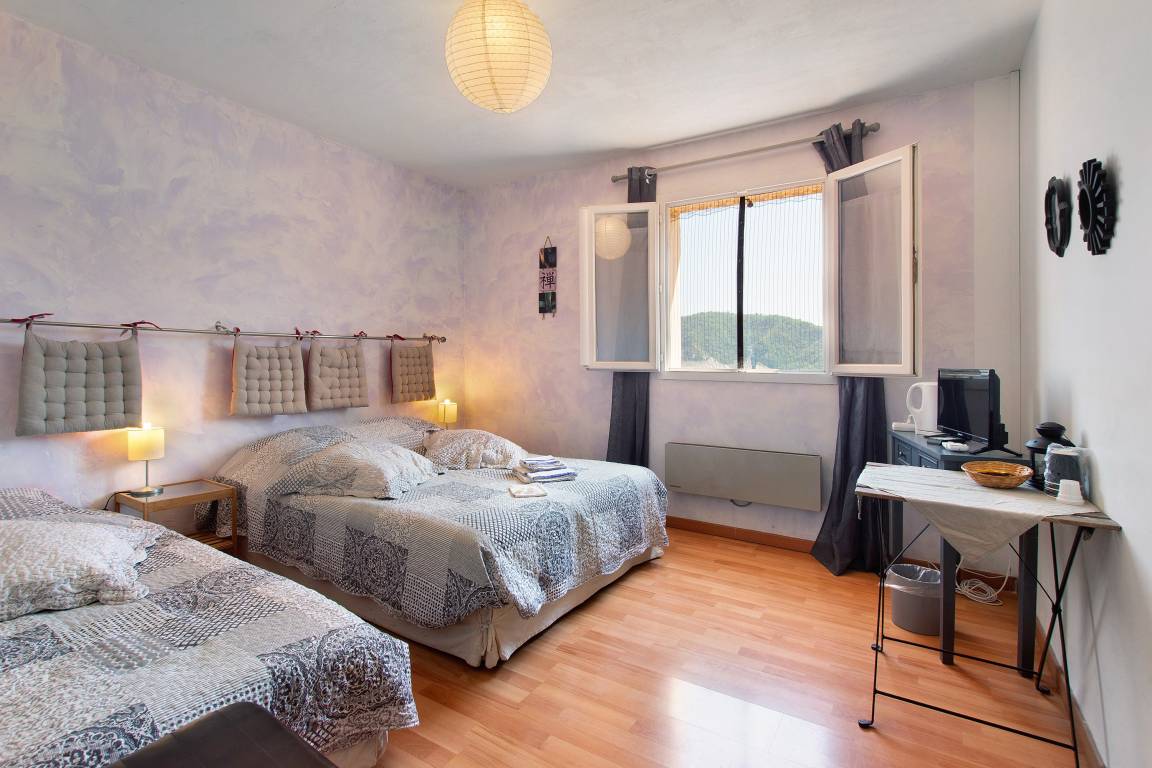 15 M² Chambre D'hôtes ∙ 1 Chambre ∙ 3 Personnes - Sospel