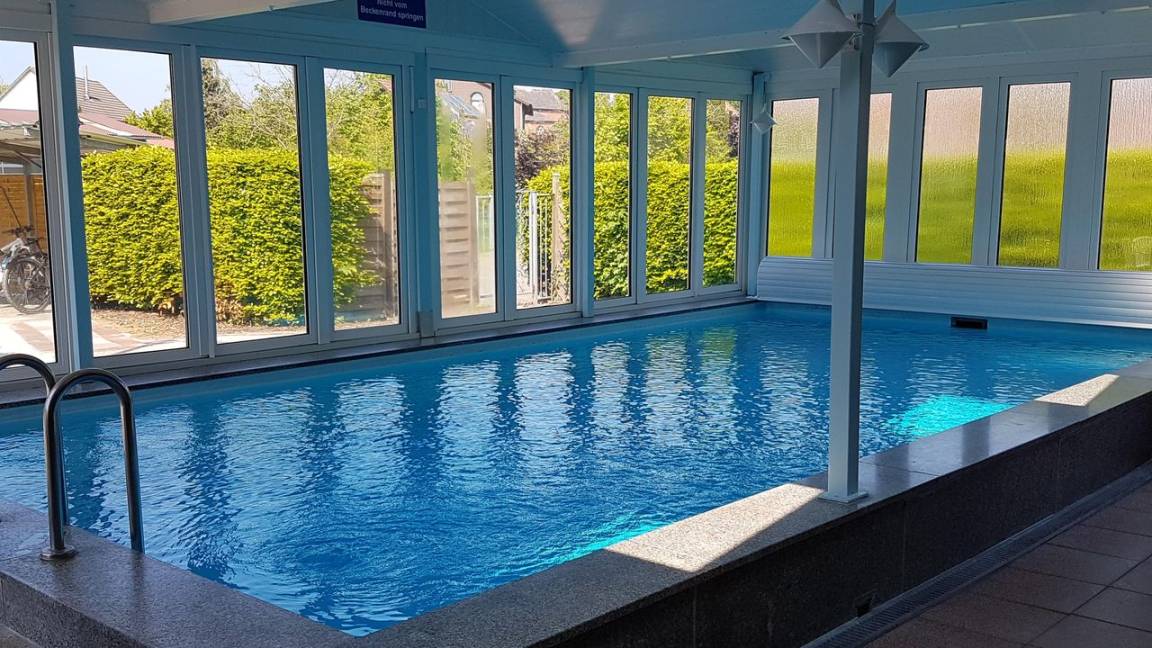 140 M² Ferienwohnung ∙ 2 Schlafzimmer ∙ 6 Gäste - Butjadingen