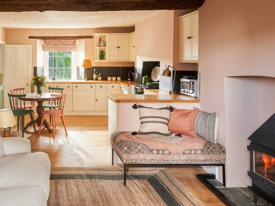 Cottage ∙ 2 Bedrooms ∙ 4 Guests - Noss Mayo