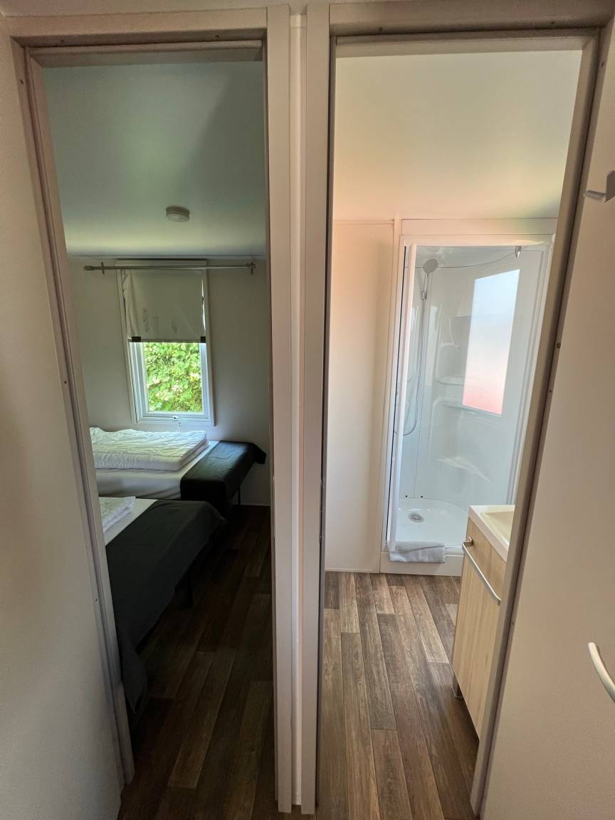 24 m² Mobilheim ∙ 2 Schlafzimmer ∙ 4 Gäste – Bild 4