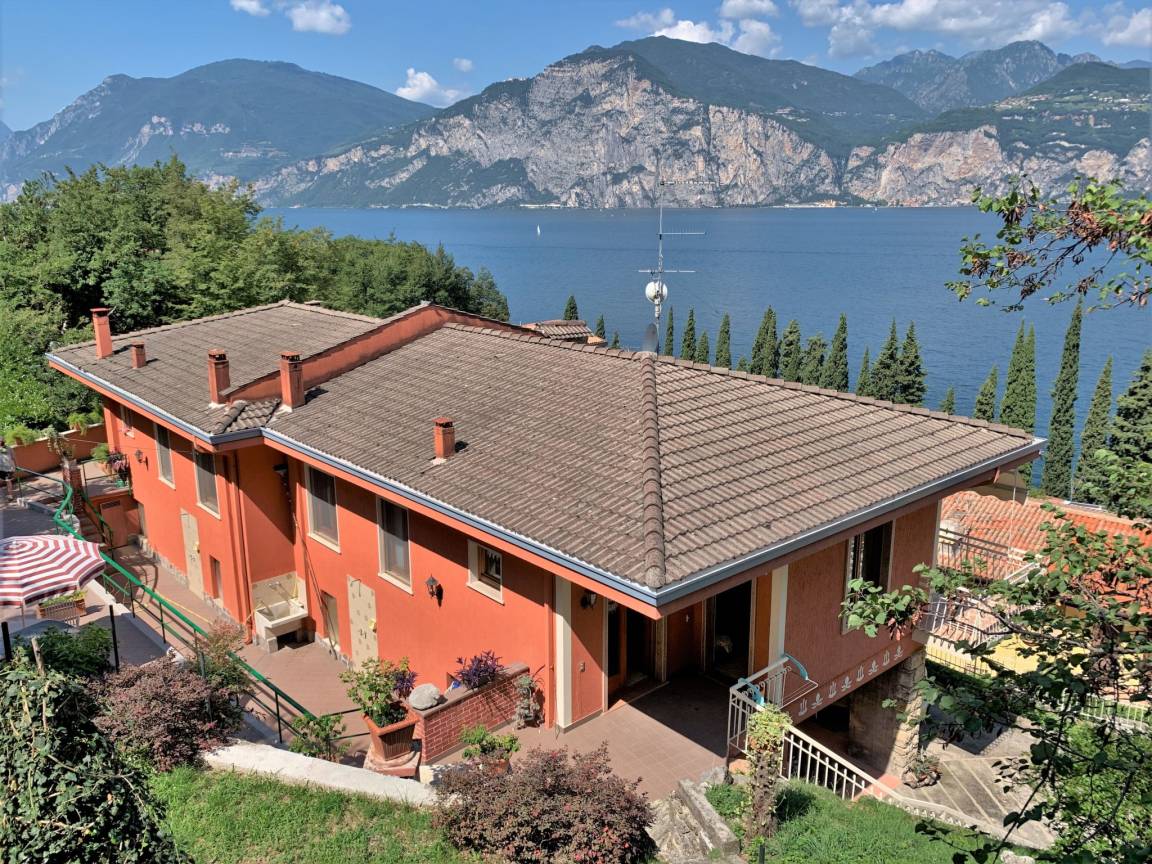 60 M² Ferienwohnung ∙ 2 Schlafzimmer ∙ 3 Gäste - Malcesine