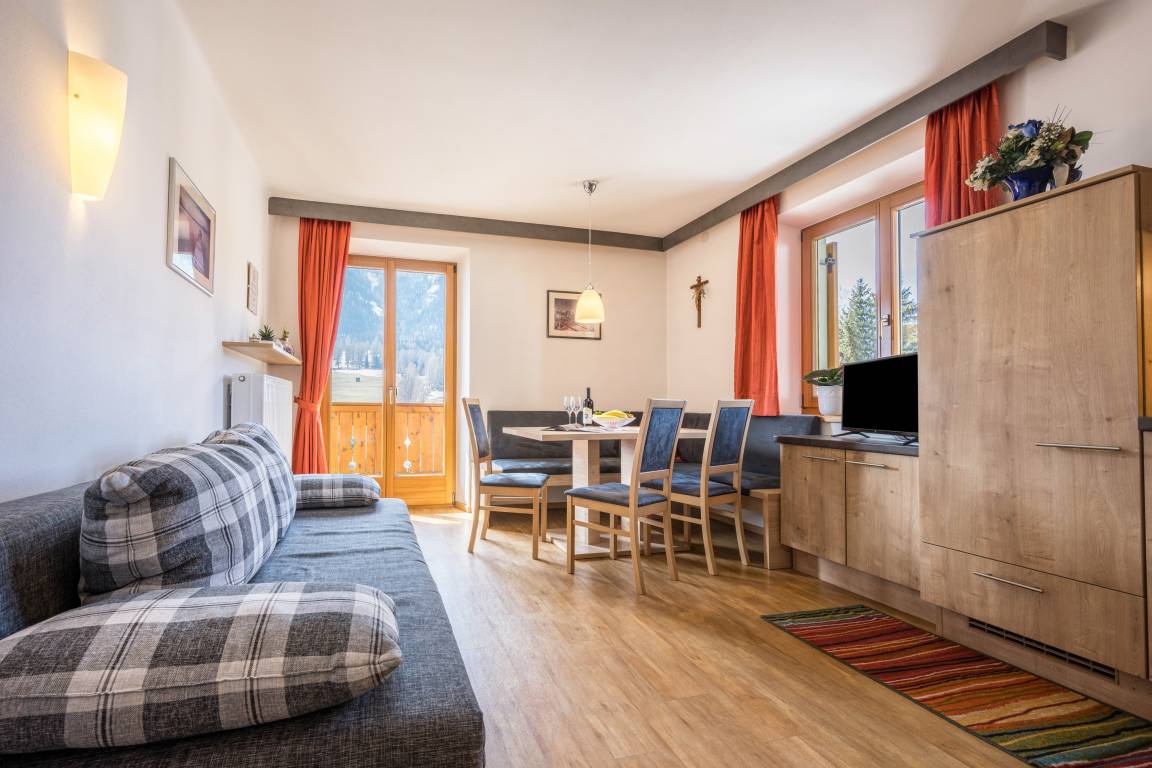 80 M² Appartamento Vacanza ∙ 3 Camere Da Letto ∙ 6 Ospiti - San Candido