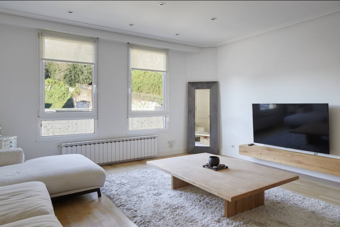 62 M² Huoneisto ∙ 2 Makuuhuonetta ∙ 4 Vierasta - Donostia-San Sebastian