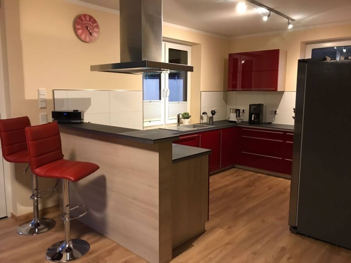 220 m² Ferienhaus ∙ 6 Schlafzimmer ∙ 16 Gäste – Bild 4