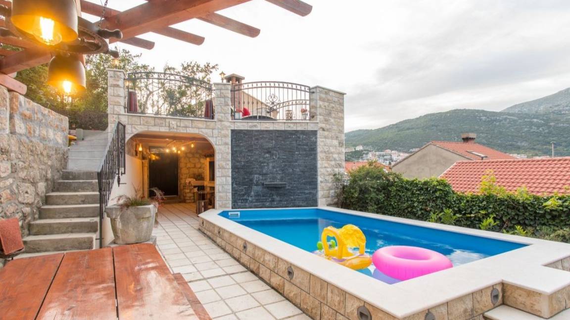 94 M² Apartamento ∙ 3 Quartos ∙ 7 Hóspedes - Dubrovnik