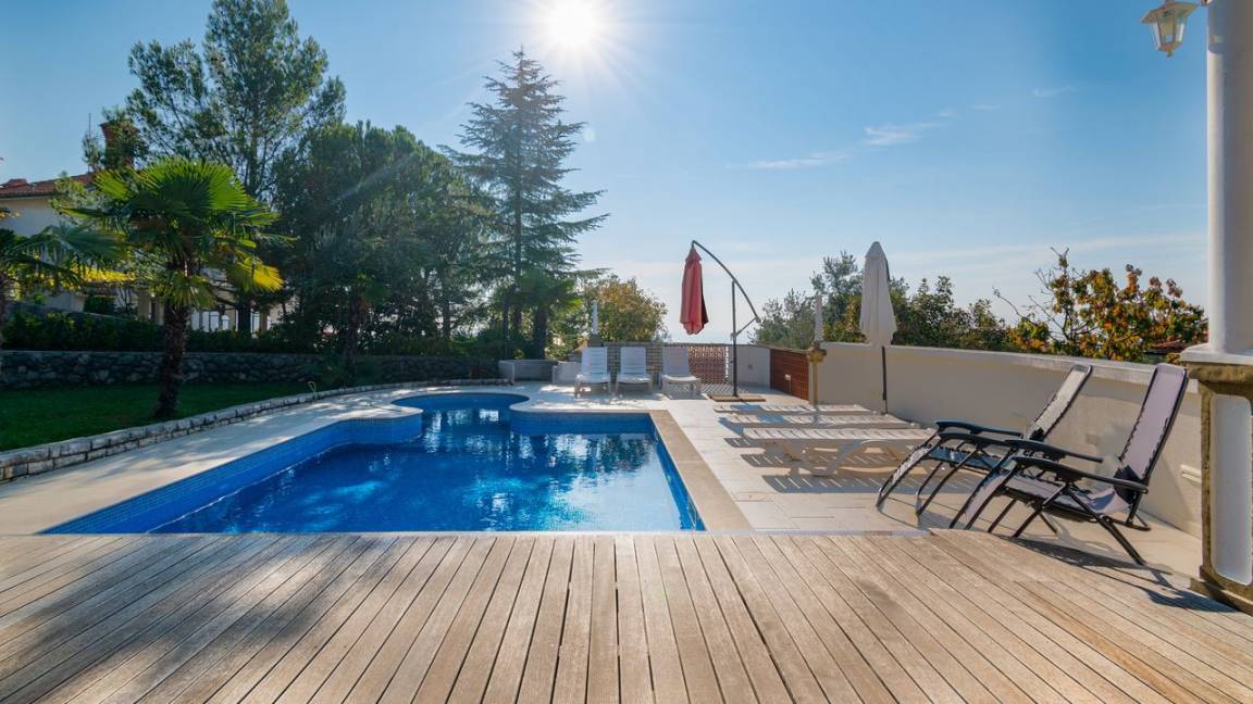 46 M² Apartment ∙ 1 Bedroom ∙ 4 Guests - Opatija