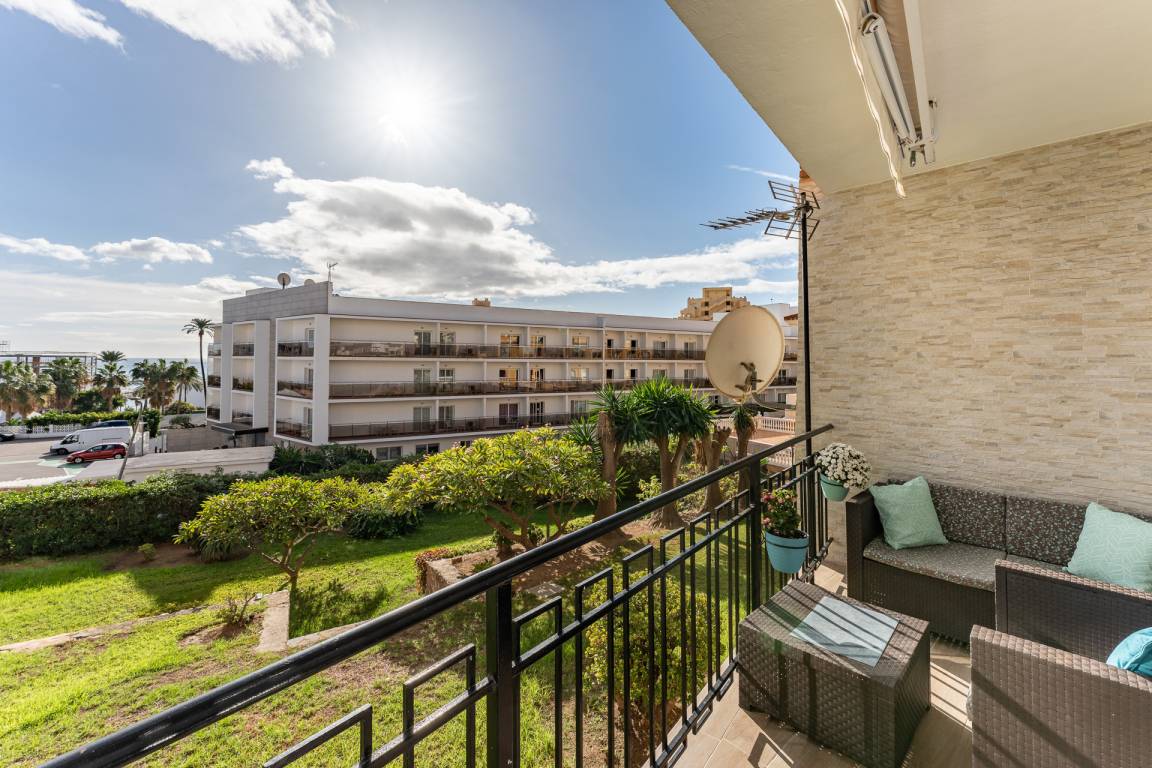 65 M² Apartamento ∙ 2 Habitaciones ∙ 4 Huéspedes - Benalmádena