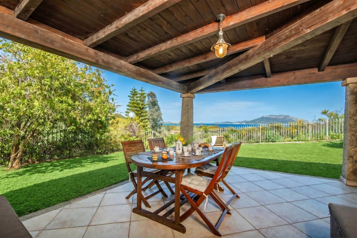 150 M² Villa ∙ 3 Slaapkamers ∙ 6 Gasten - Golfo Aranci