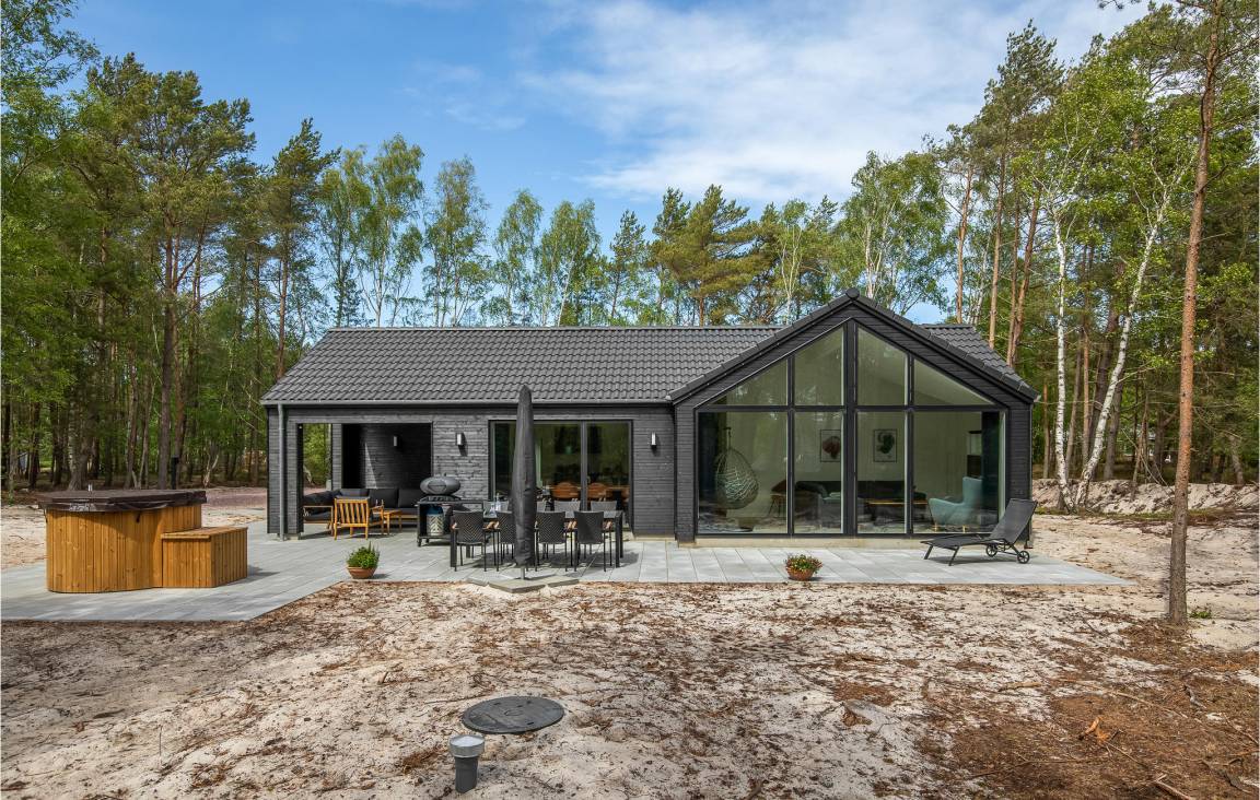 115 M² Huis ∙ 4 Slaapkamers ∙ 8 Gasten - Bornholm