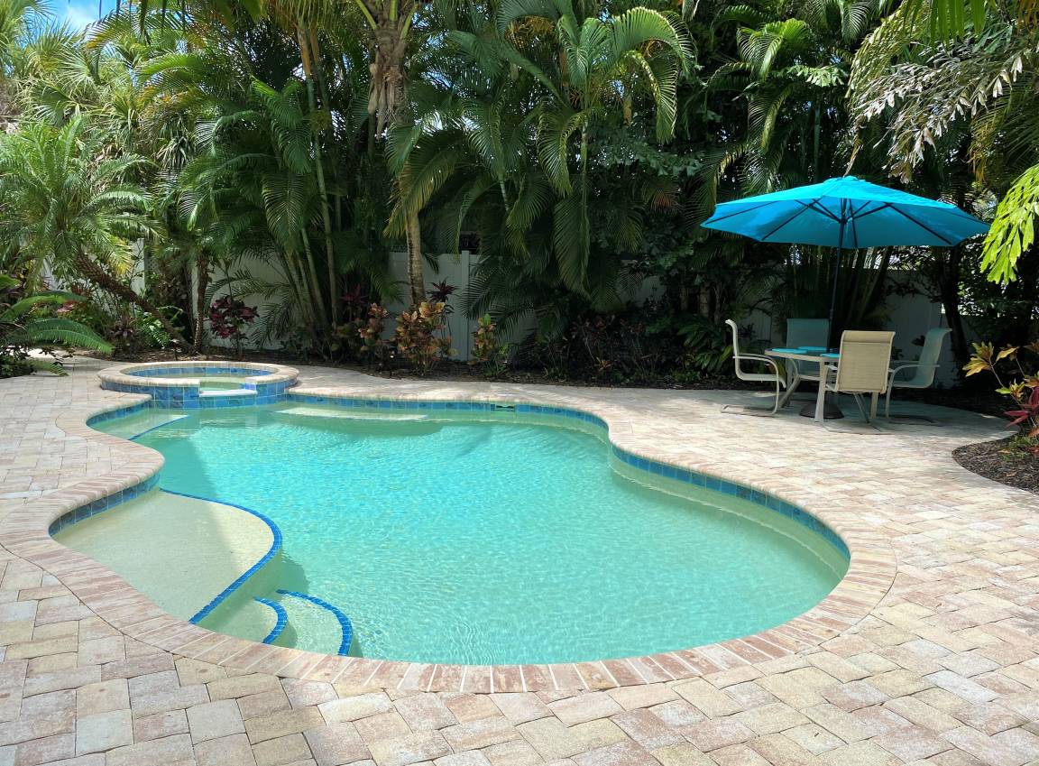 195 M² House ∙ 3 Bedrooms ∙ 6 Guests - Holmes Beach, FL