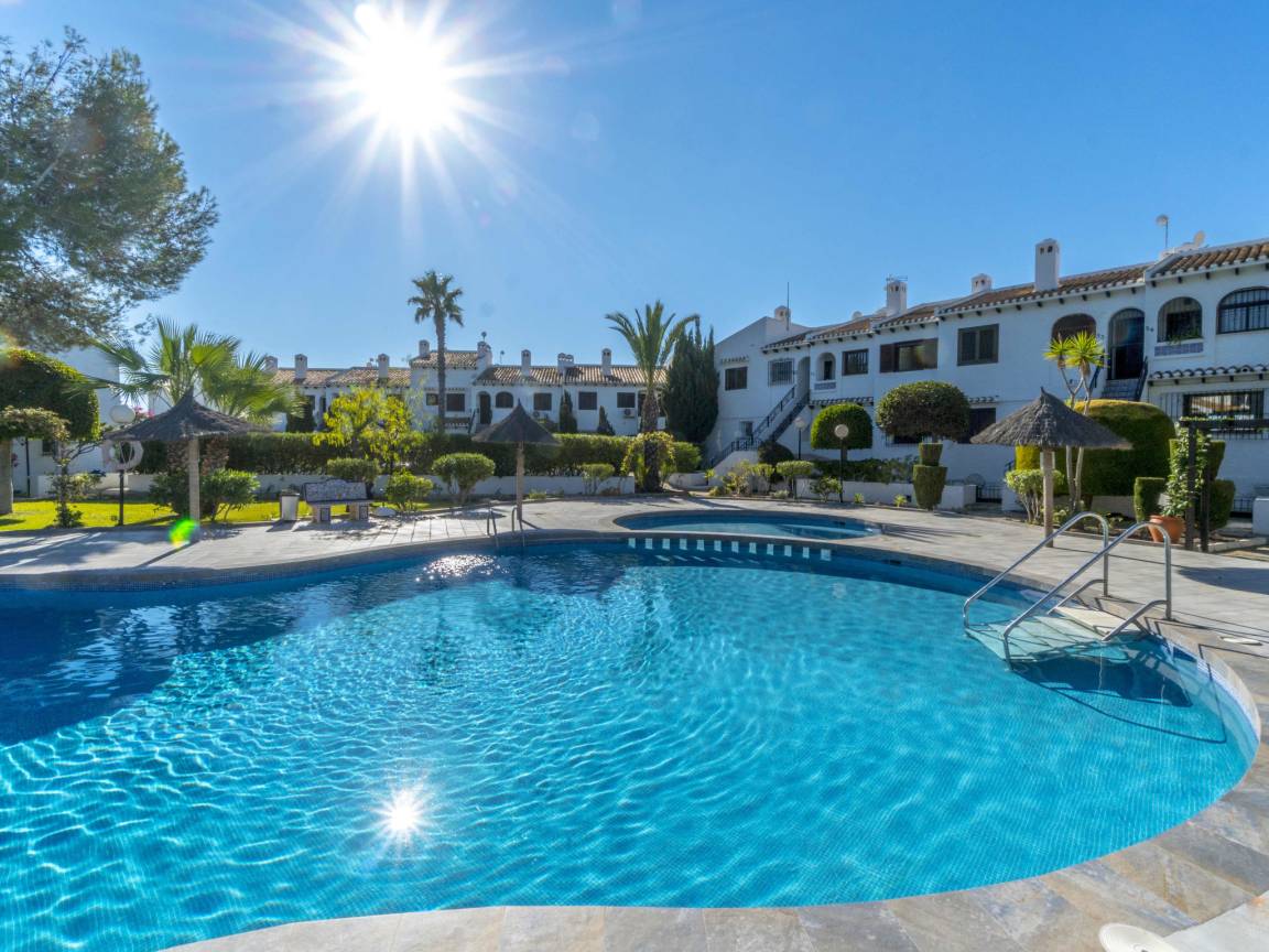 55 M² Ferienwohnung ∙ 2 Schlafzimmer ∙ 3 Gäste - La Zenia