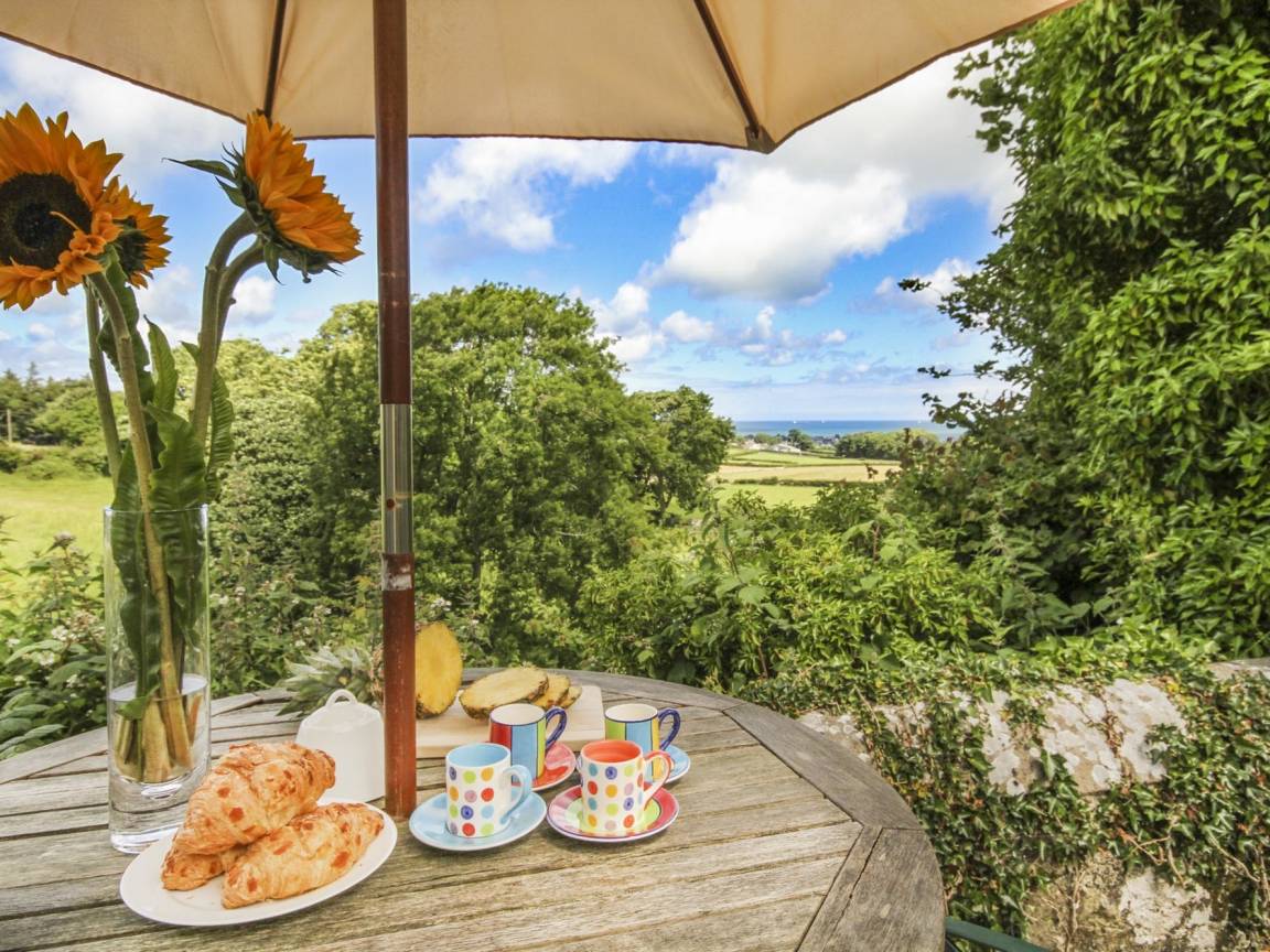 Cottage ∙ 2 Bedrooms ∙ 4 Guests - Benllech