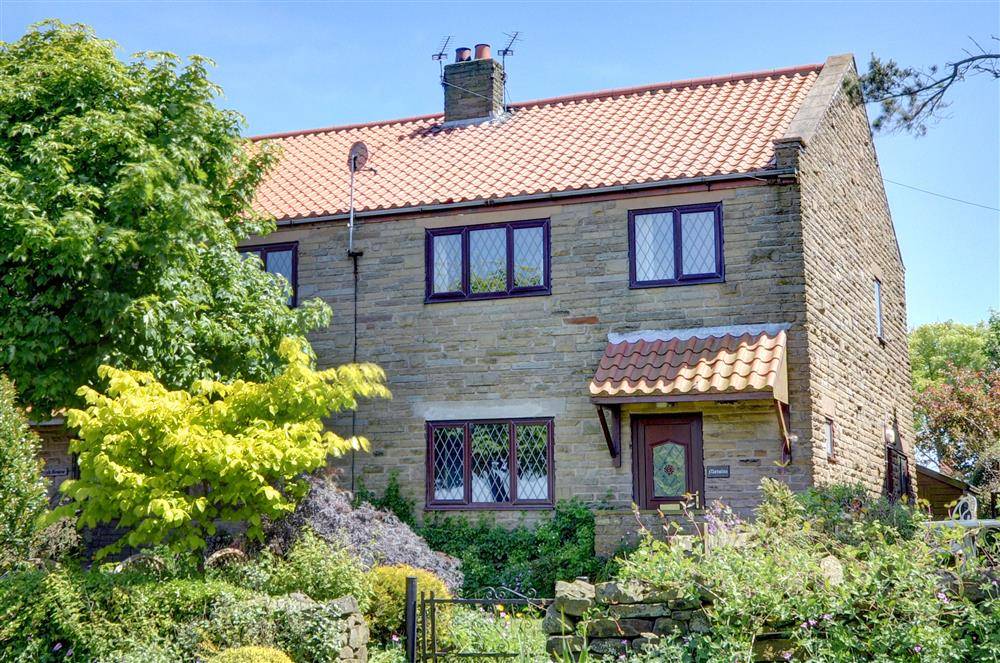 Cottage ∙ 3 Bedrooms ∙ 5 Guests - Robin Hood's Bay
