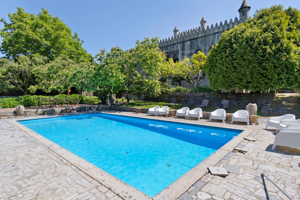 1700 M² Castle ∙ 5 Bedrooms ∙ 20 Guests - Viana do Castelo