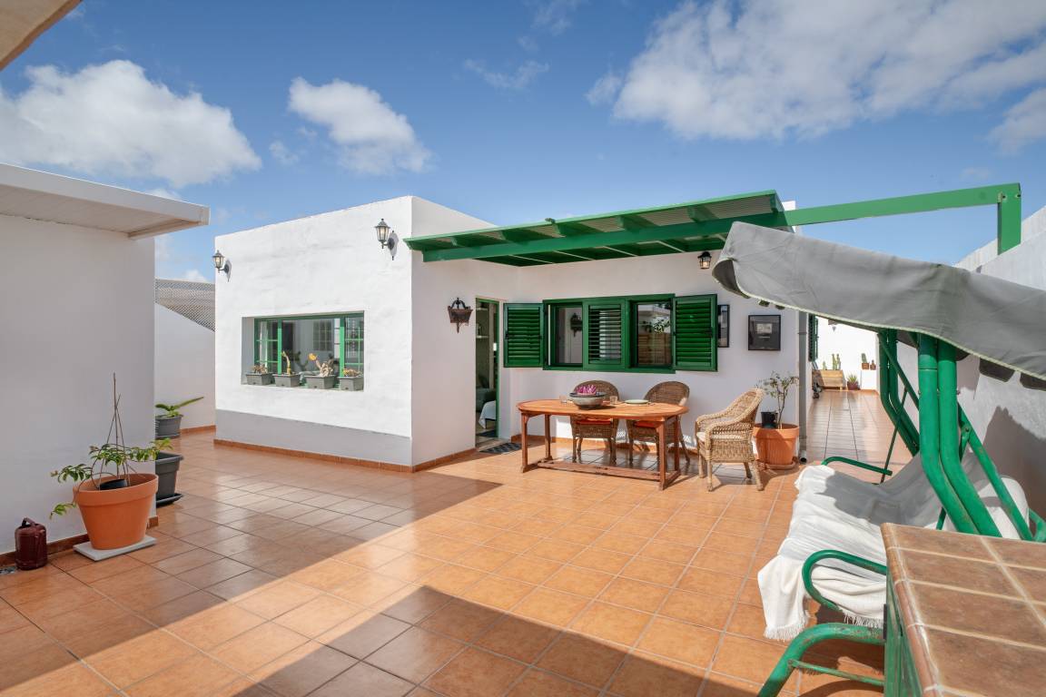 90 M² Casa ∙ 2 Habitaciones ∙ 4 Huéspedes - Costa Teguise