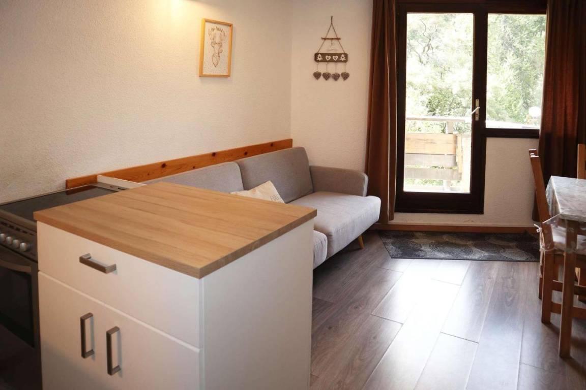 30 m² Studio ∙ 1 Schlafzimmer ∙ 6 Gäste – Bild 9