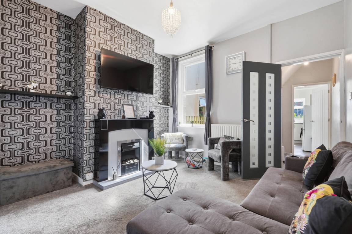 974 M² House ∙ 2 Bedrooms ∙ 4 Guests - Great Barr - Birmingham