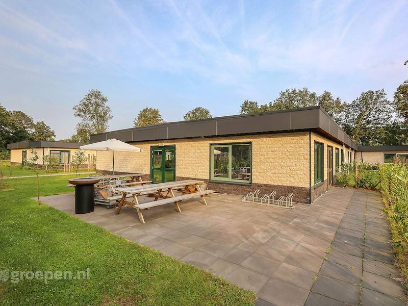 Huis ∙ 43 Slaapkamers ∙ 127 Gasten - Roermond
