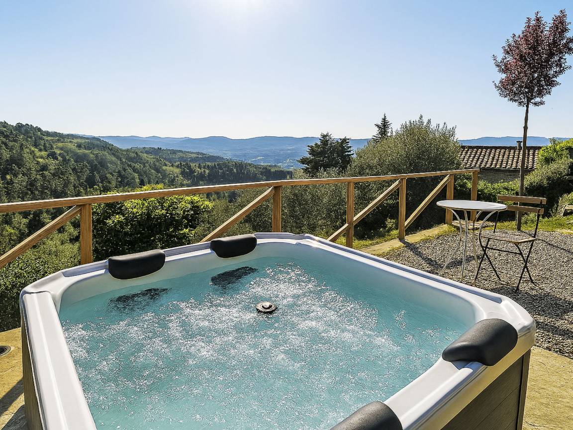 80 M² Ferienhaus ∙ 2 Schlafzimmer ∙ 4 Gäste - Radda in Chianti