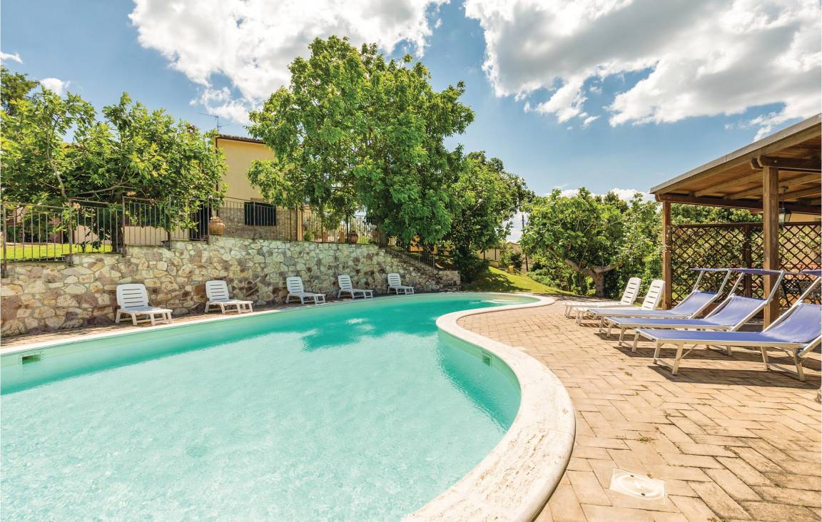 85 M² Appartamento Vacanza ∙ 2 Camere Da Letto ∙ 4 Ospiti - Montefalco