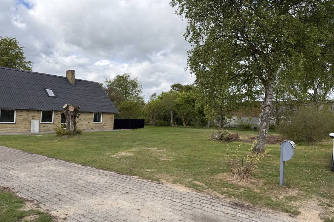 183 m² Ferienhaus ∙ 6 Schlafzimmer ∙ 12 Gäste – Bild 2
