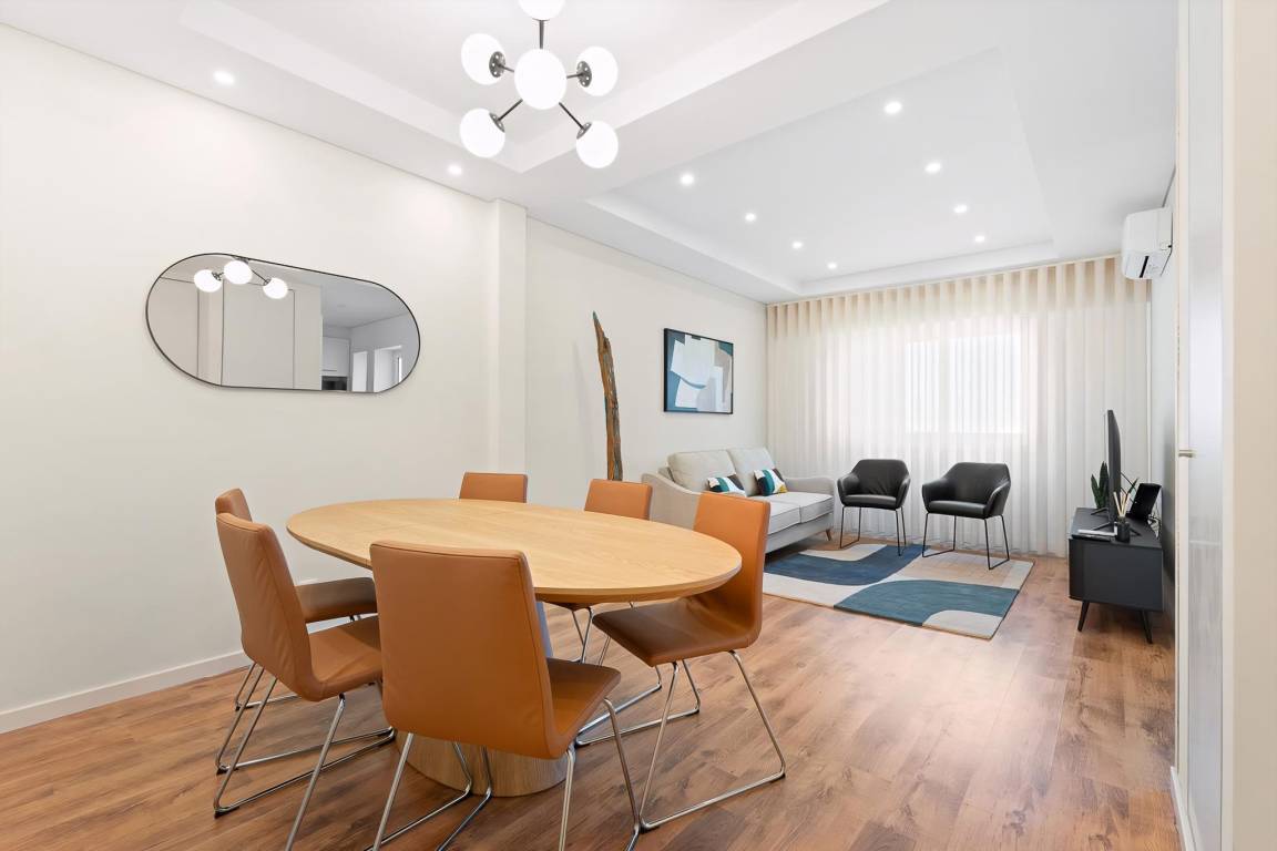 97 M² Apartment ∙ 3 Bedrooms ∙ 8 Guests - Porto
