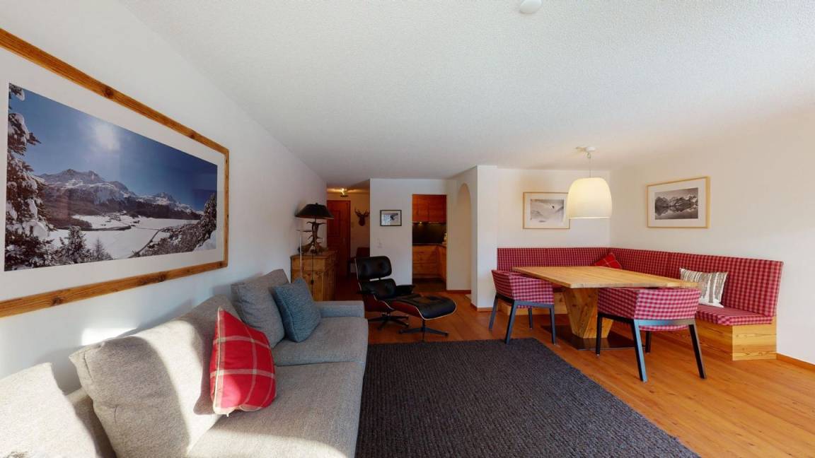 103 M² Appartement ∙ 2 Slaapkamers ∙ 5 Gasten - Silvaplana