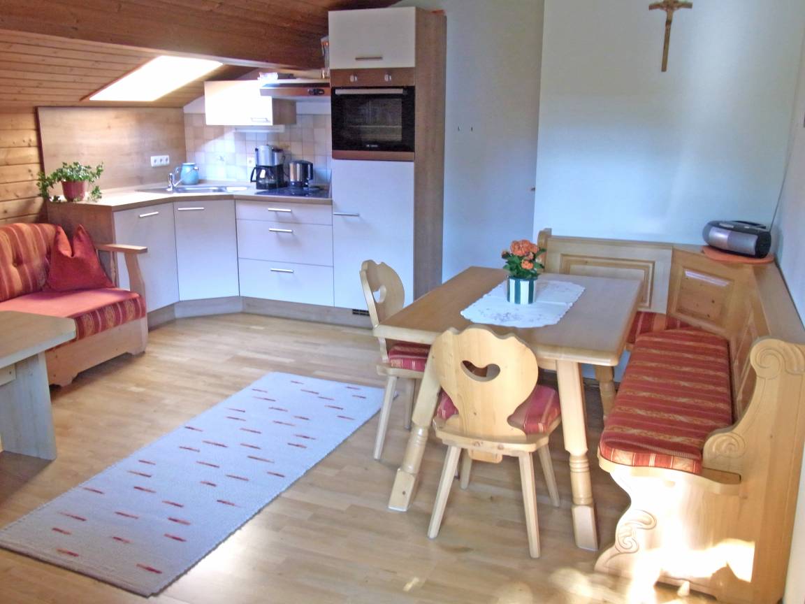 68 M² Ferienwohnung ∙ 2 Schlafzimmer ∙ 4 Gäste - Prien am Chiemsee