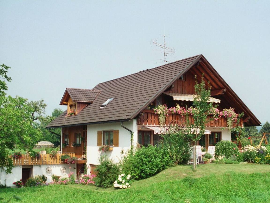 43 M² Ferienwohnung ∙ 1 Schlafzimmer ∙ 4 Gäste - Hergensweiler