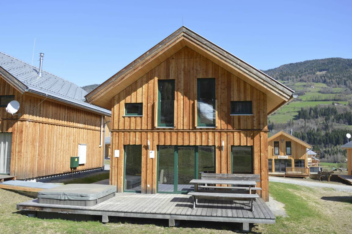 100 M² Chalet ∙ 4 Habitaciones ∙ 9 Huéspedes - Kreischberg