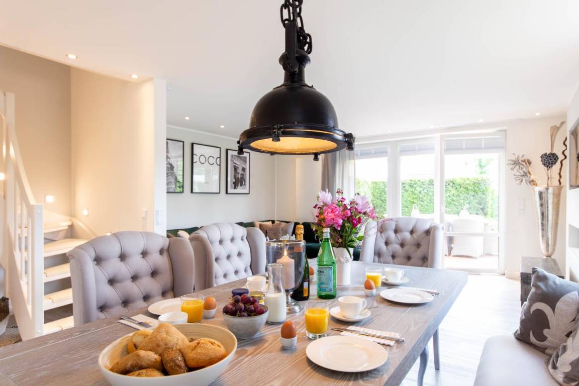 110 M² Ferienhaus ∙ 3 Schlafzimmer ∙ 6 Gäste - Scharbeutz