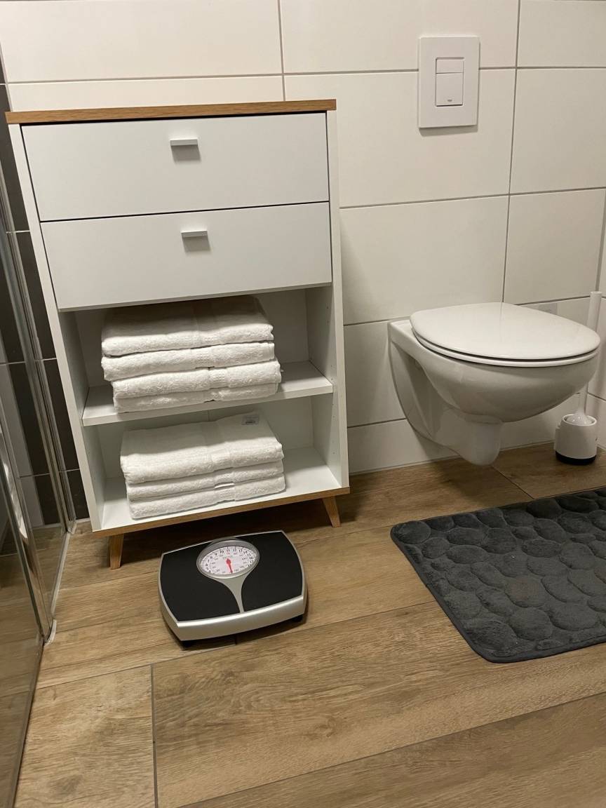 70 m² Ferienwohnung ∙ 1 Schlafzimmer ∙ 7 Gäste – Bild 27