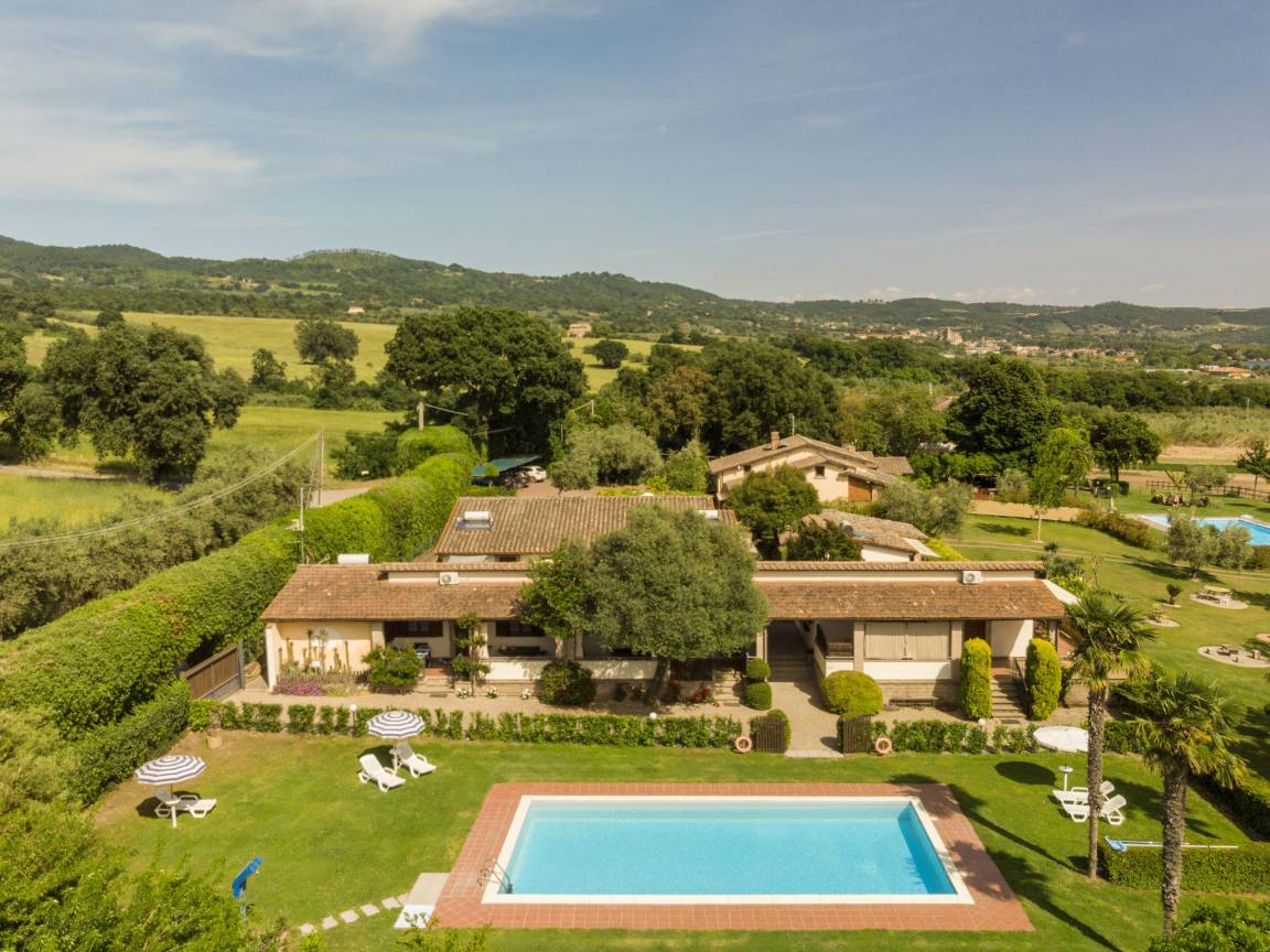 50 M² Huis ∙ 2 Slaapkamers ∙ 5 Gasten - Bolsena