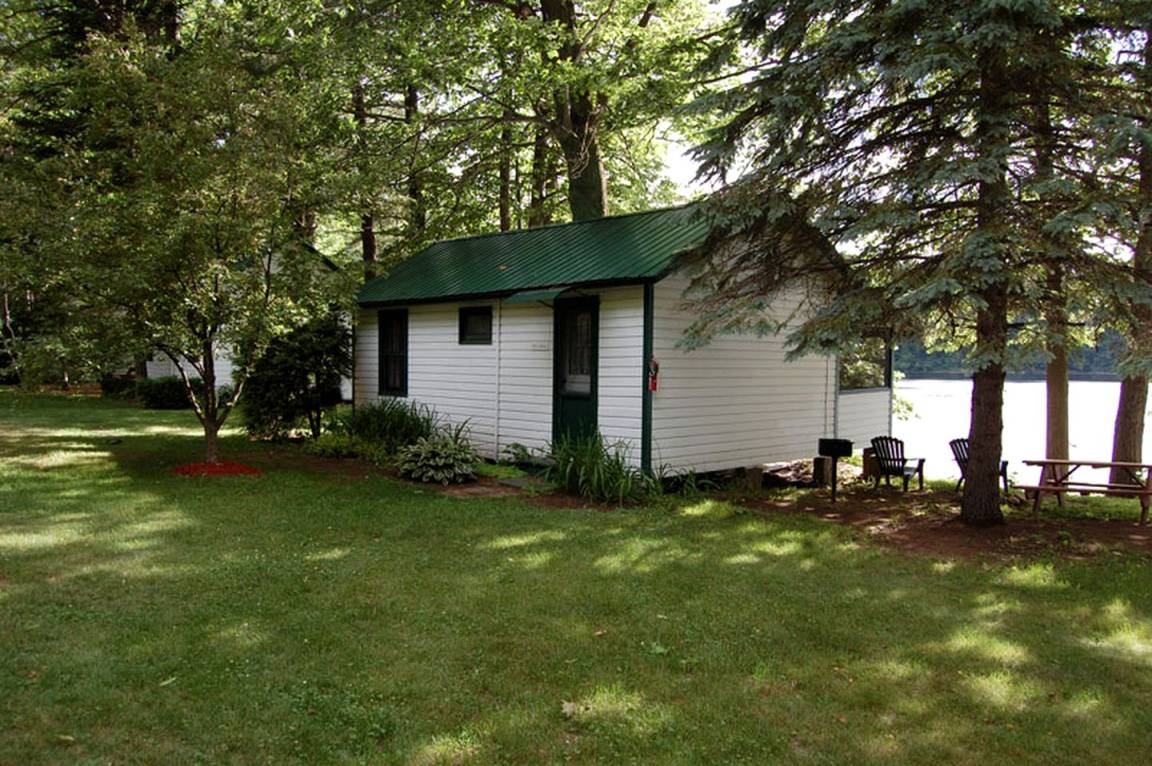 House ∙ 1 Bedroom ∙ 5 Guests - Corinth, NY