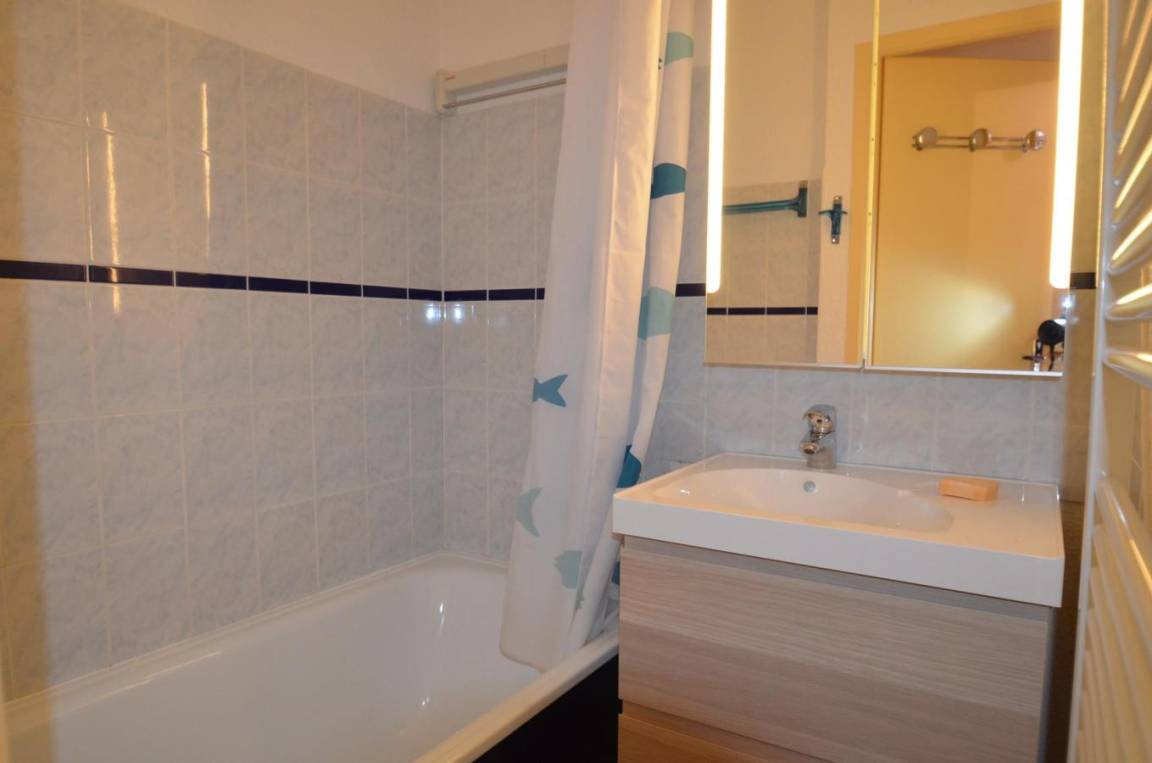 31 m² Ferienwohnung ∙ 1 Schlafzimmer ∙ 4 Gäste – Bild 8