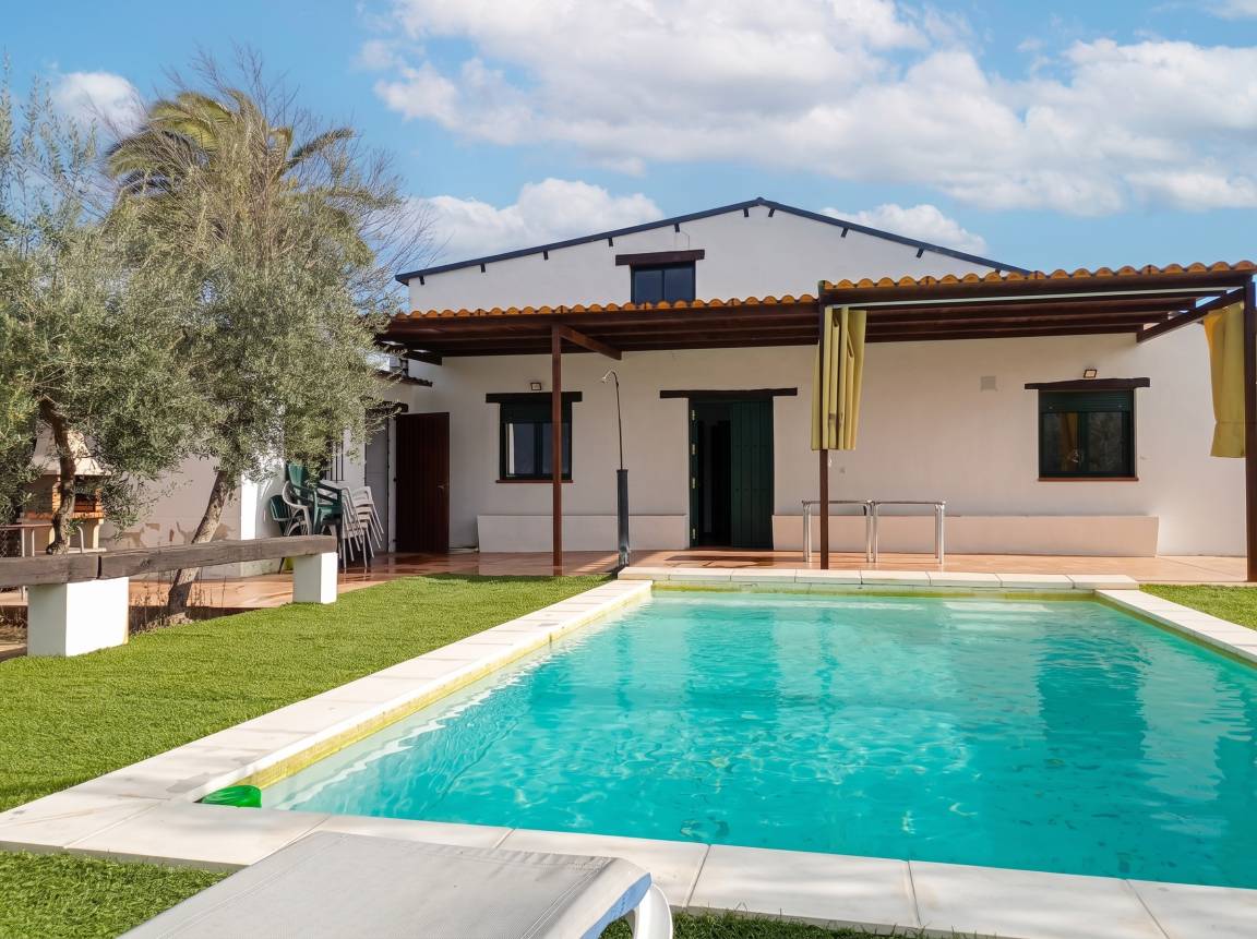 110 M² Villa ∙ 2 Habitaciones ∙ 9 Huéspedes - Paradas