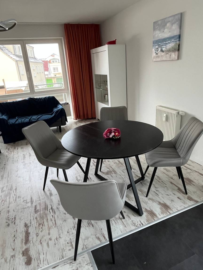 74 m² Ferienwohnung ∙ 2 Schlafzimmer ∙ 4 Gäste – Bild 7