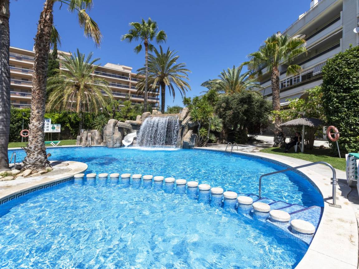 66 M² Apartment ∙ 2 Bedrooms ∙ 6 Guests - Cap Salou