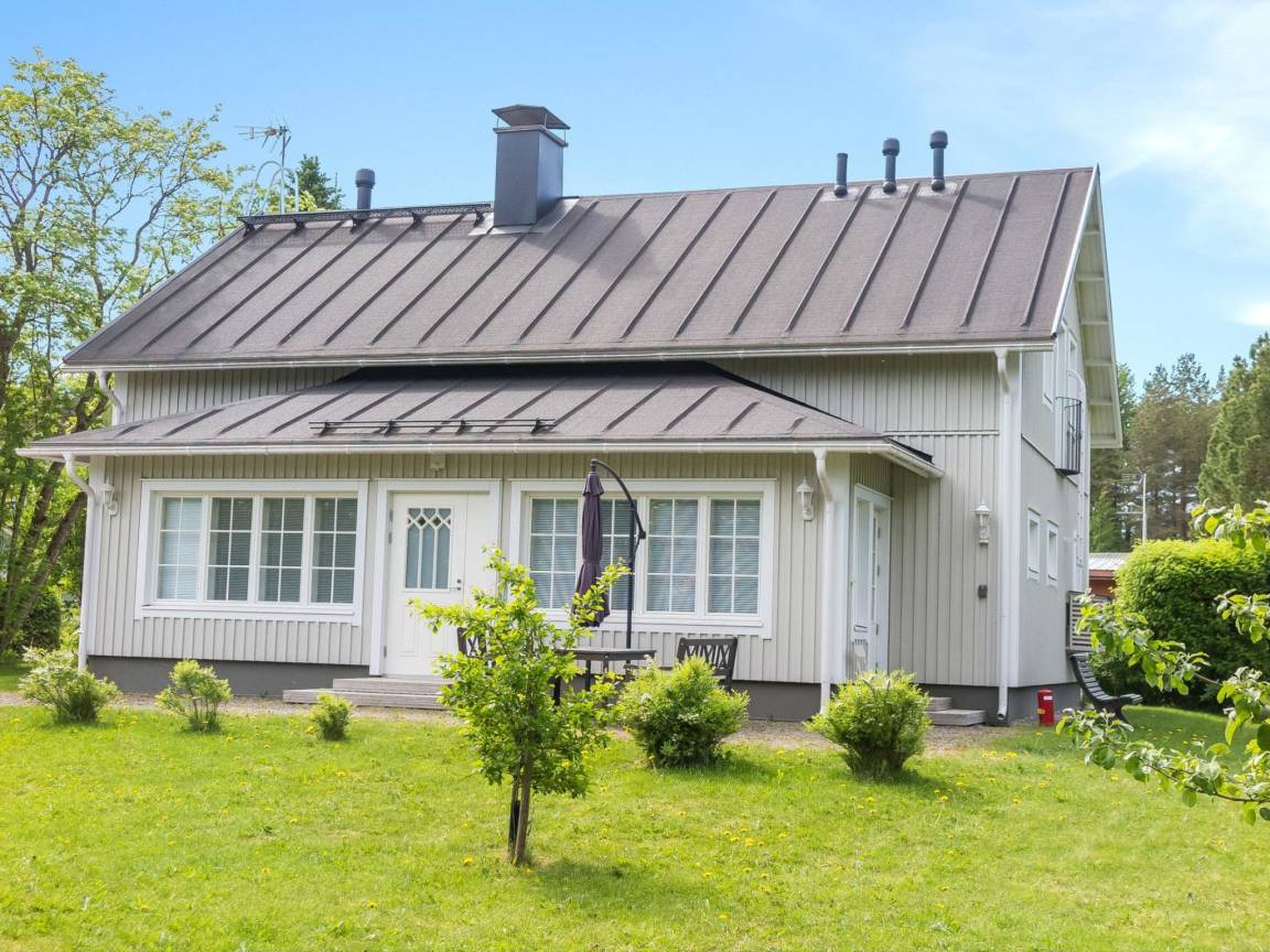 185 M² House ∙ 3 Bedrooms ∙ 10 Guests 2