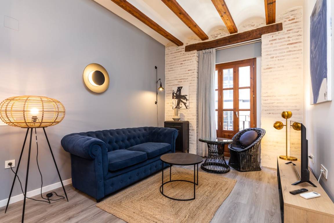 83 M² Apartamento ∙ 2 Habitaciones ∙ 5 Huéspedes - Valencia