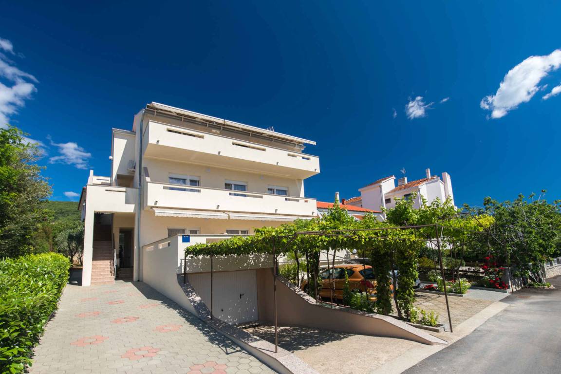 70 M² Ferienwohnung ∙ 2 Schlafzimmer ∙ 4 Gäste - Baška