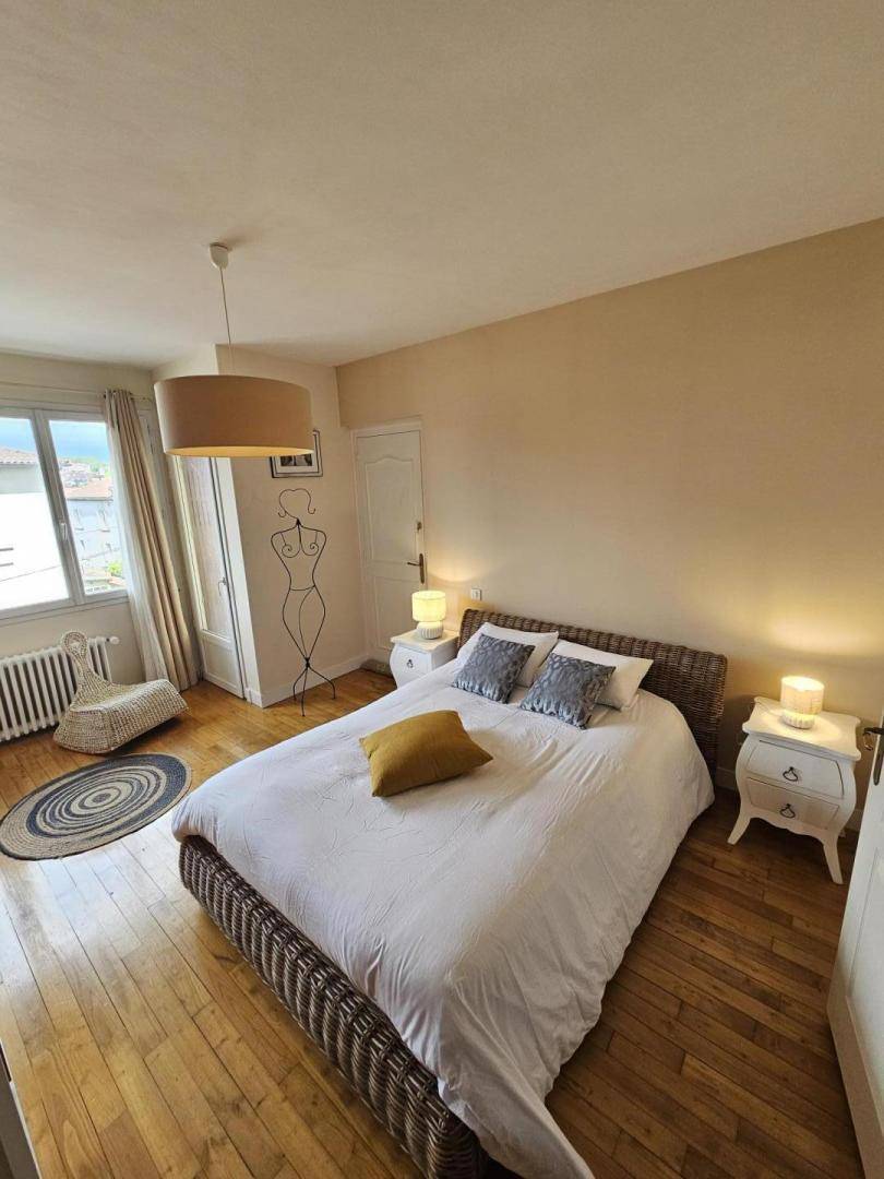 90 m² Gîte ∙ 2 Schlafzimmer ∙ 4 Gäste – Bild 12