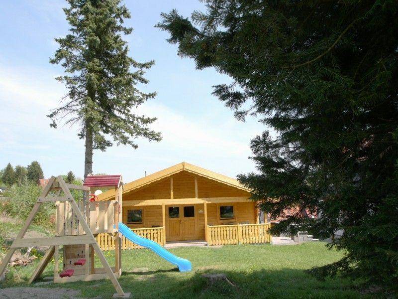 60 M² Ferienhaus ∙ 2 Schlafzimmer ∙ 4 Gäste - Tanne